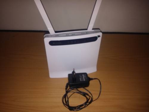 Huawei B593 4G LTE Router
